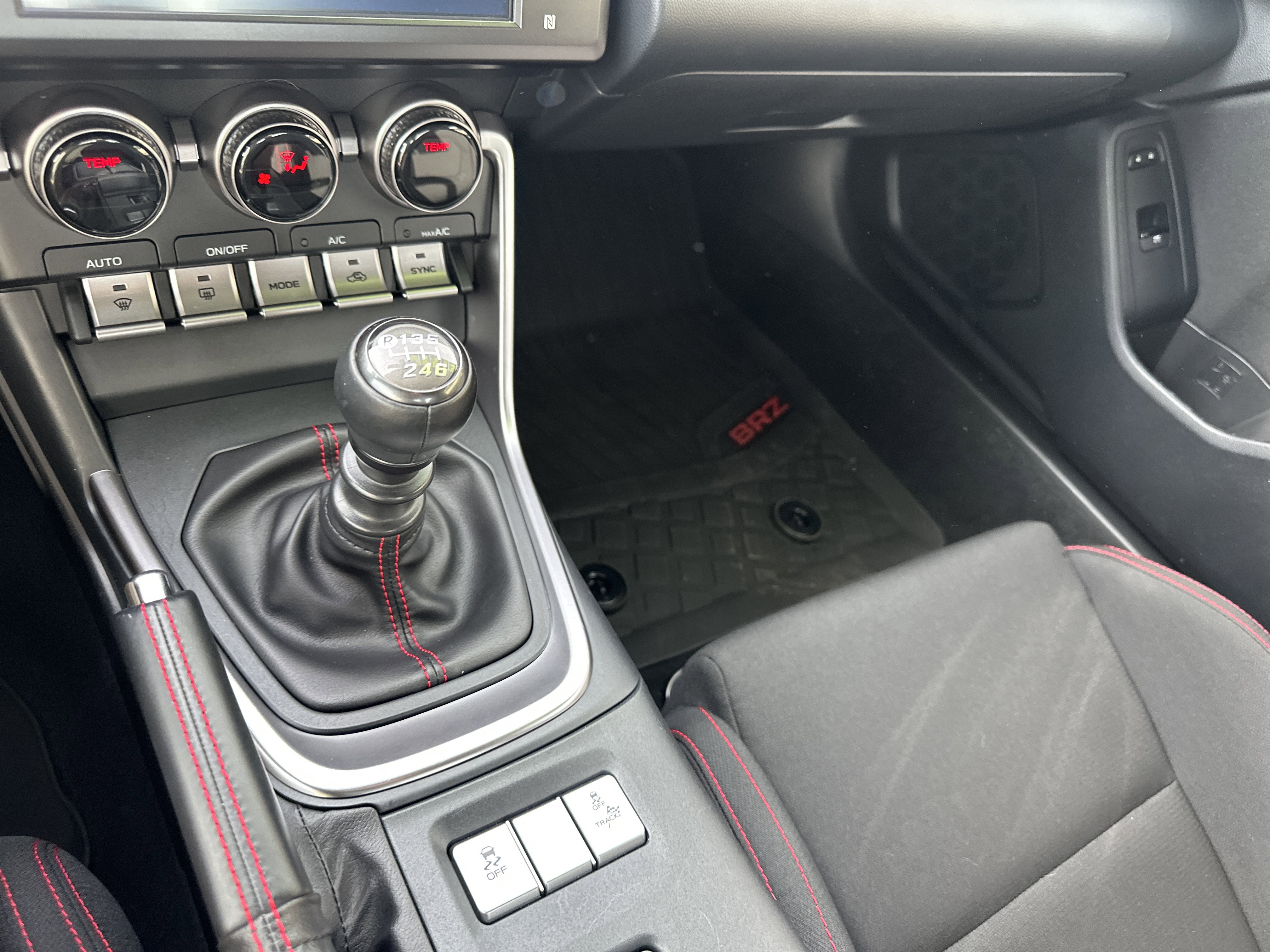 Used 2024 Subaru BRZ Premium image 19