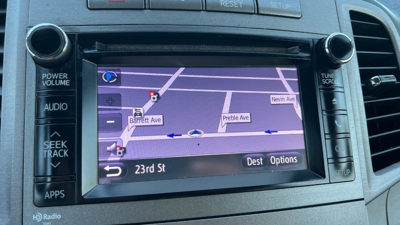 Used 2013 Toyota Venza XLE image 14