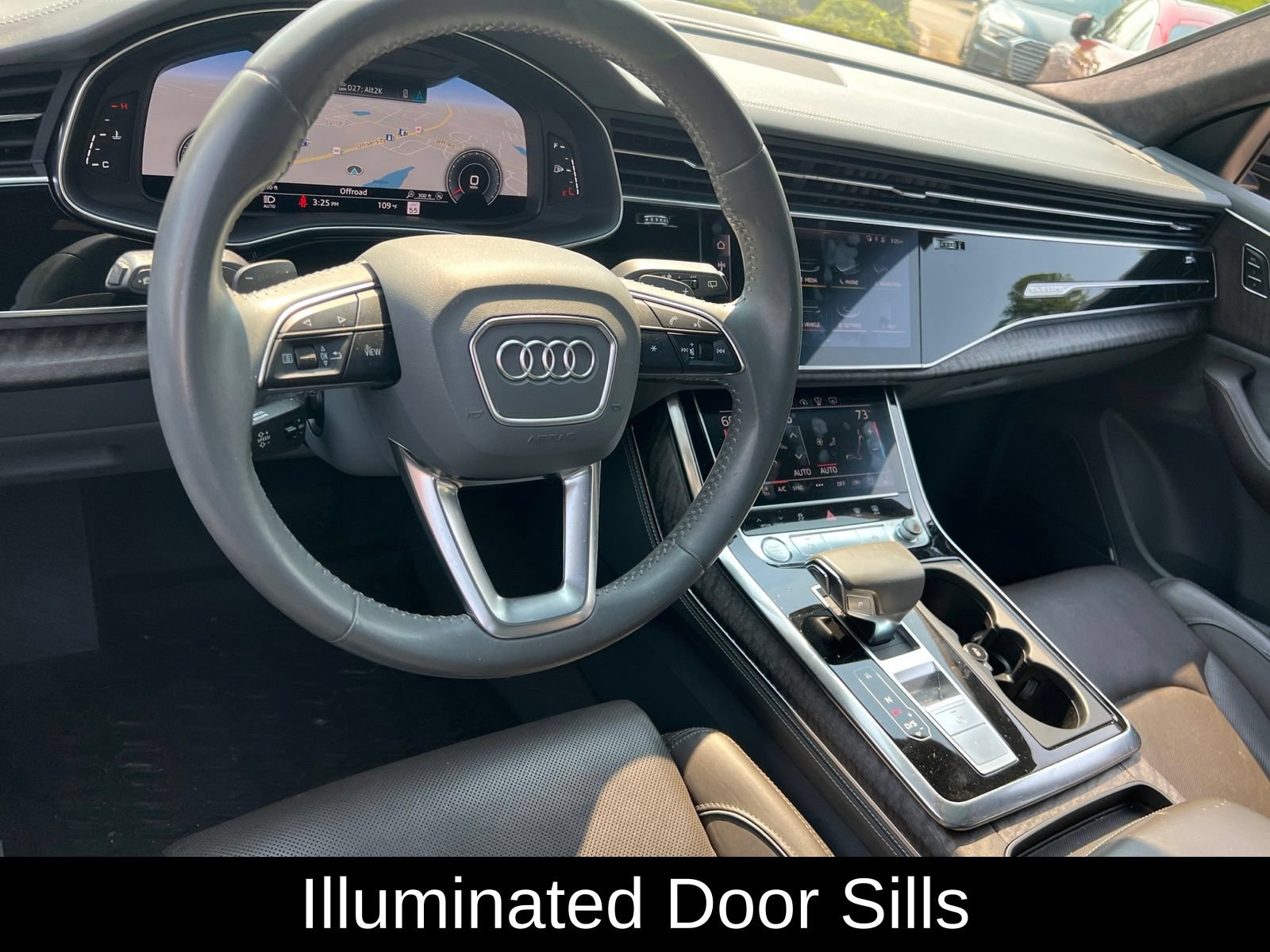 Used 2019 Audi Q8 Prestige w/ Luxury Package AWD/4WD image 40