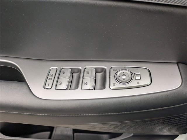 Certified 2022 Hyundai Palisade SEL w/ 8P Bench Seat Package image 12