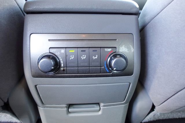 Used 2012 Toyota Highlander FWD image 21