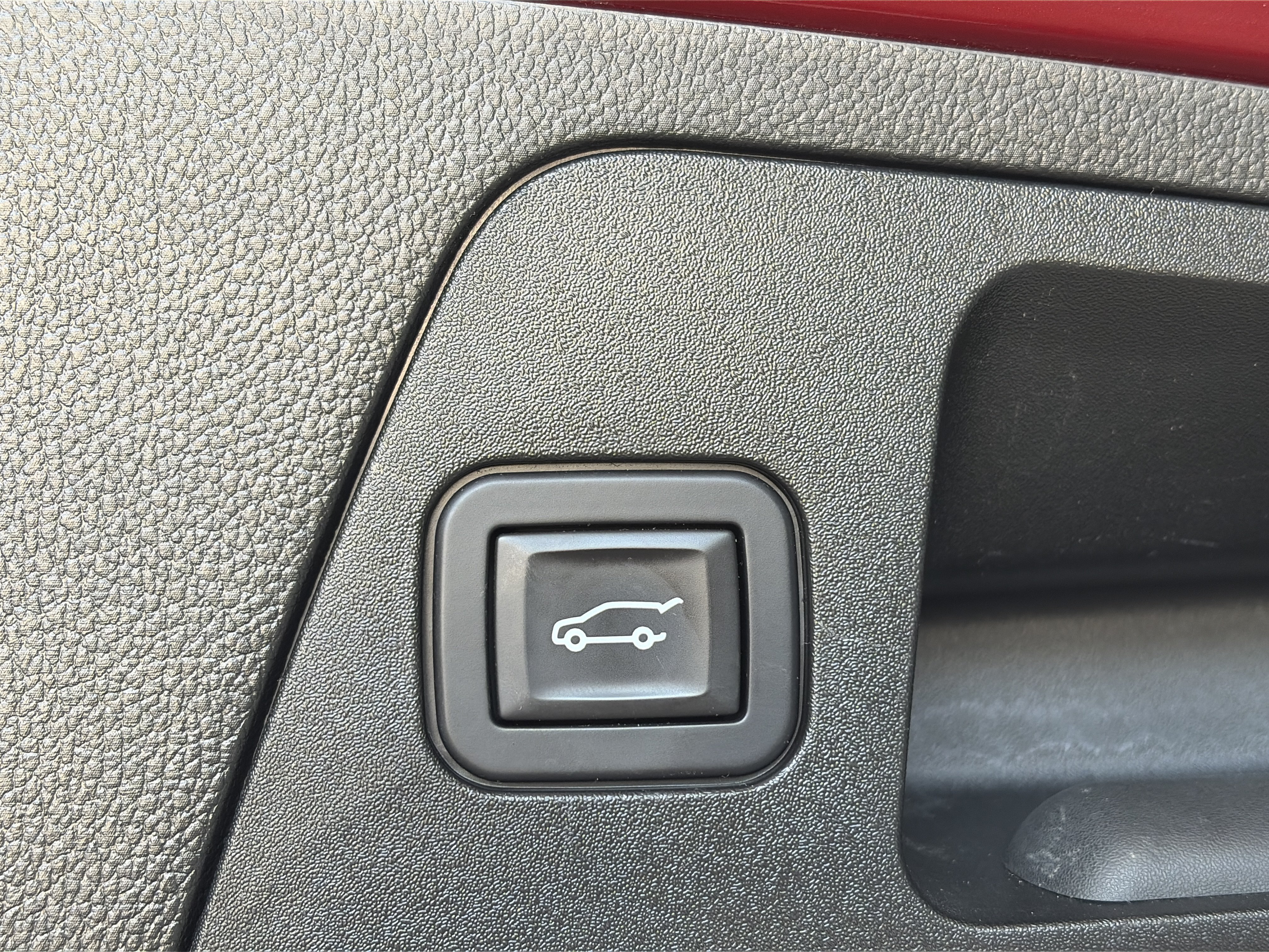 Used 2017 Buick Envision Essence AWD/4WD image 15
