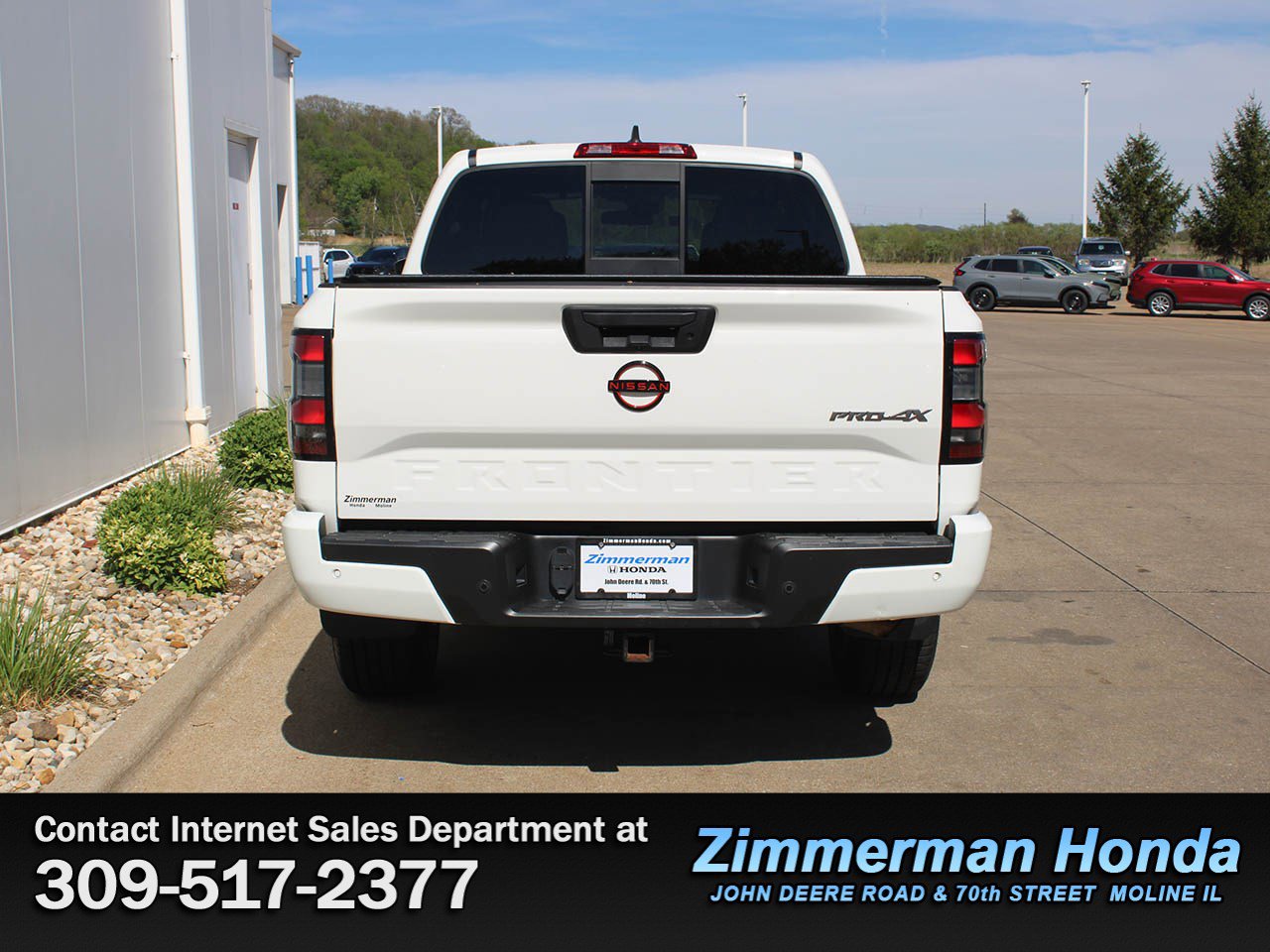 Used 2022 Nissan Frontier PRO-4X AWD/4WD image 5