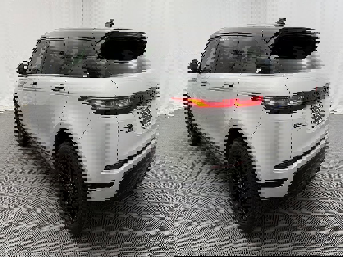 Used 2020 Land Rover Range Rover Evoque R-Dynamic SE image 5