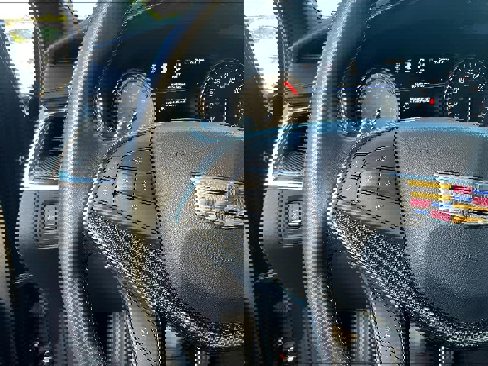 Used 2021 Cadillac XT5 Sportv w/ LPO, ONYX Package image 19