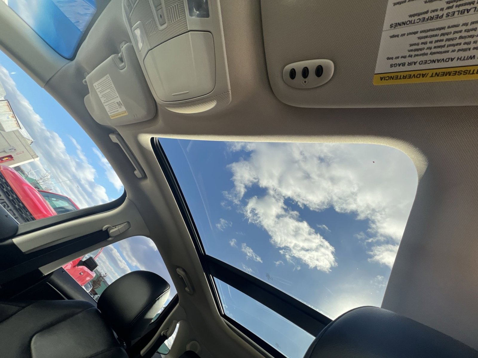 Used 2019 Ford Edge Titanium w/ Equipment Group 301A image 24