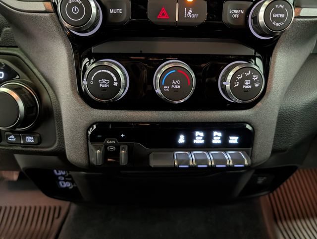 Used 2026 RAM 1500 Classic Warlock AWD/4WD image 21