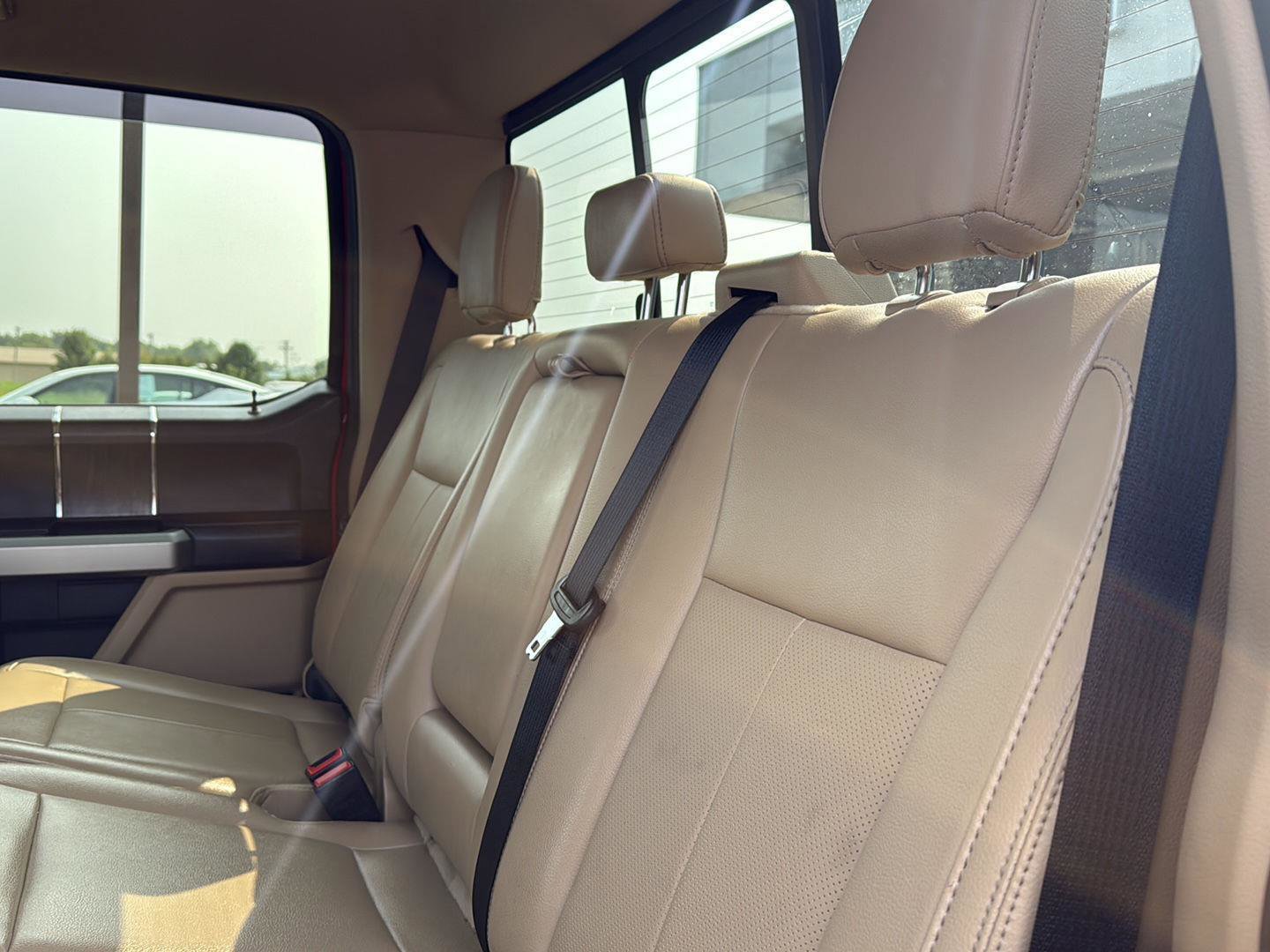 Used 2021 Ford F250 Lariat w/ Tremor Off-Road Package image 12