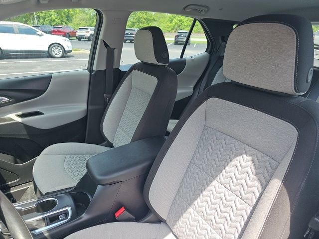 Used 2024 Chevrolet Equinox LS FWD image 20