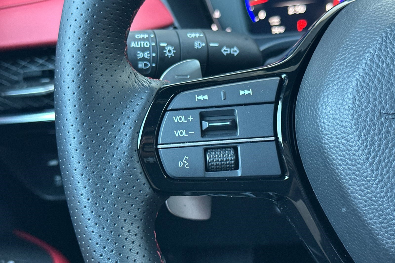 Used 2025 Acura ADX A-Spec FWD image 29