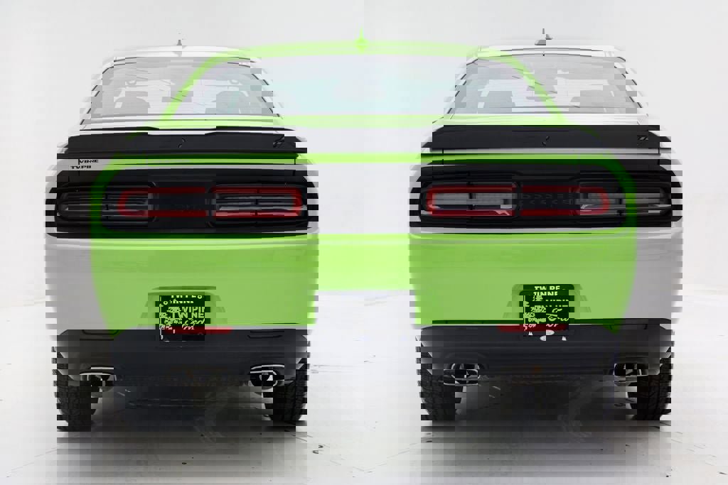 Used 2023 Dodge Challenger SXT w/ Blacktop Package image 7