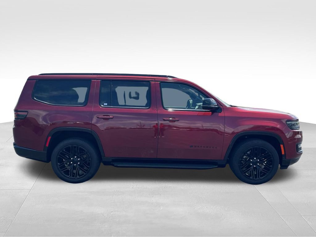Used 2024 Jeep Wagoneer Series II AWD/4WD image 6