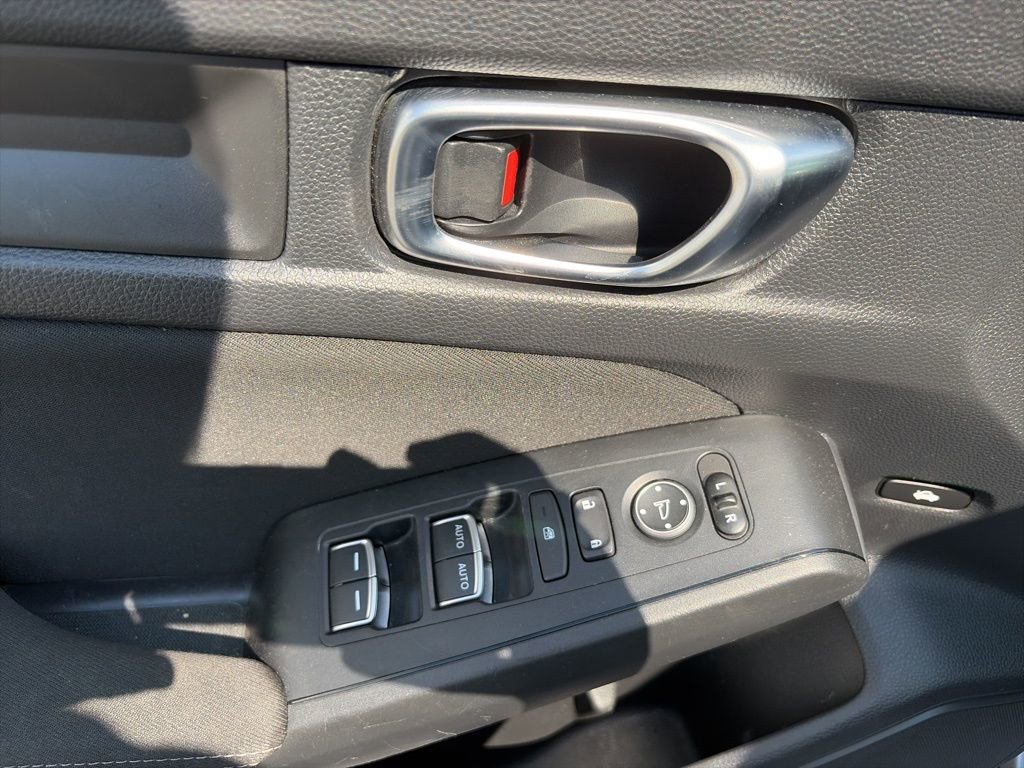 Used 2022 Honda Civic Sport image 14