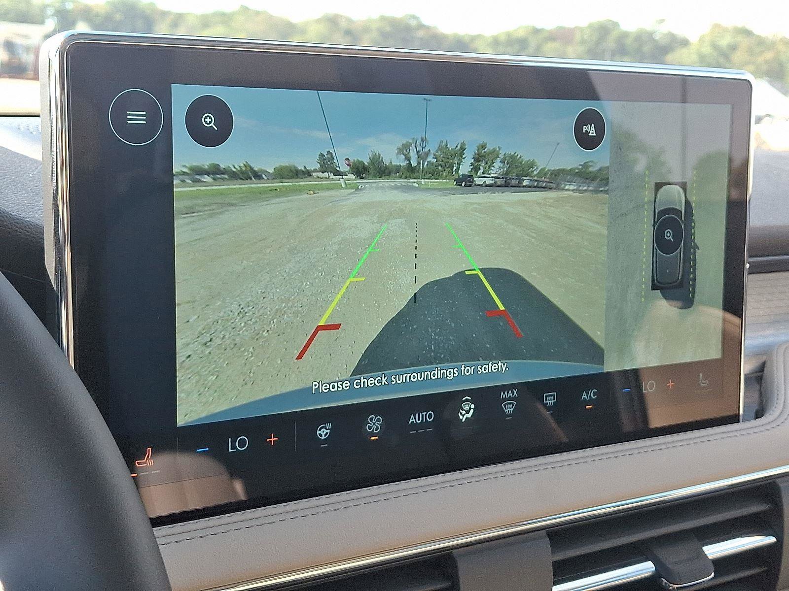 New 2026 Lincoln Corsair Premiere image 13