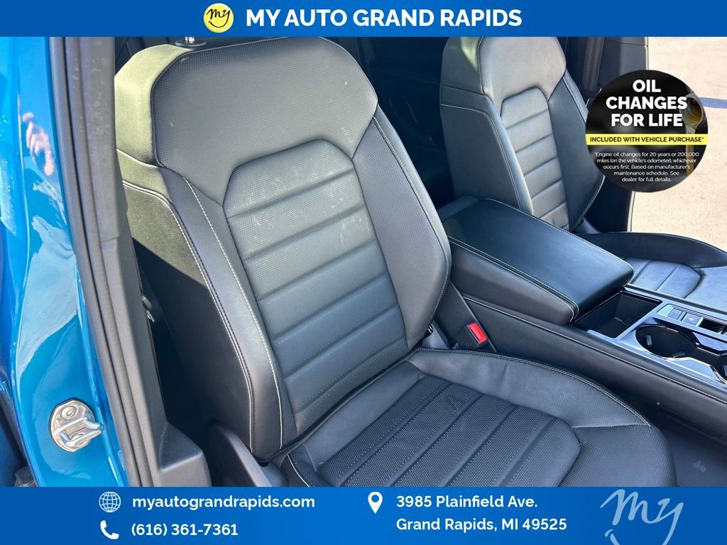 Used 2024 Volkswagen Atlas Cross Sport SEL R-Line image 22