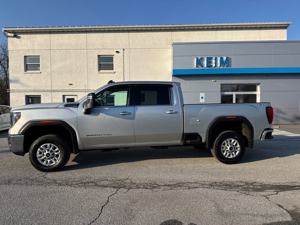 Used 2022 GMC Sierra 2500 SLE w/ SLE Convenience Package image 3