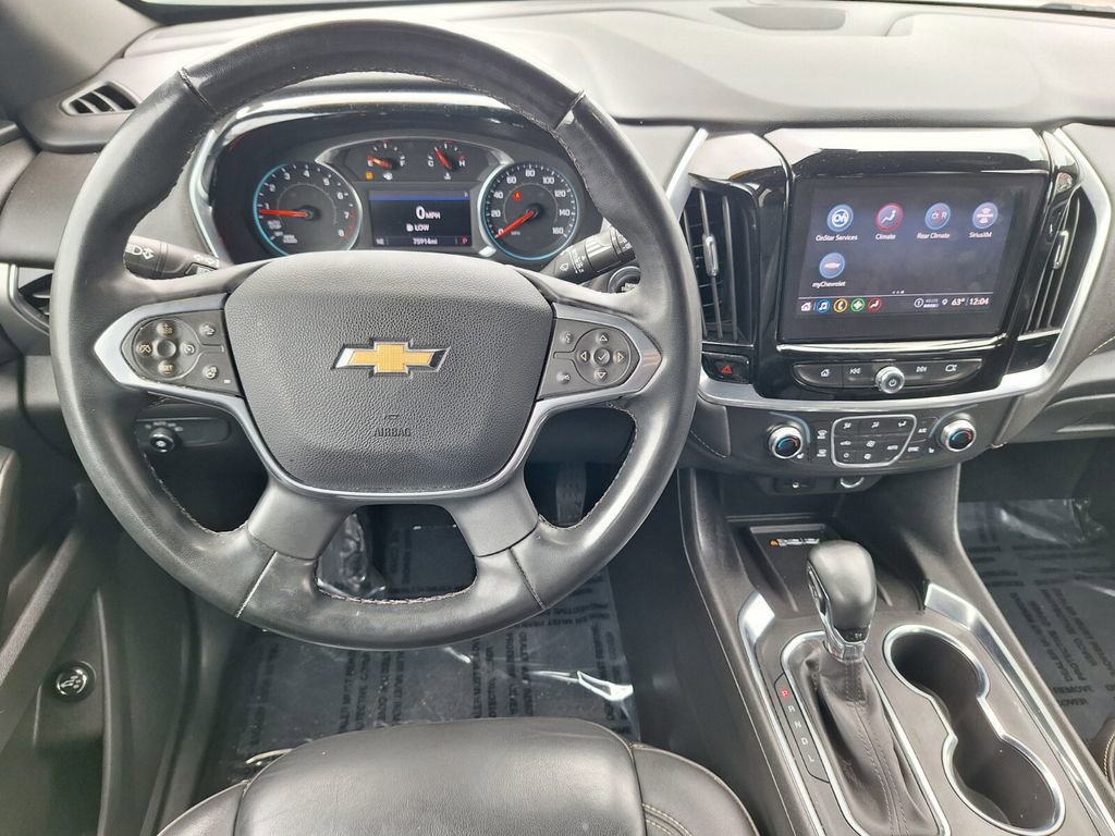 Used 2023 Chevrolet Traverse LT image 21