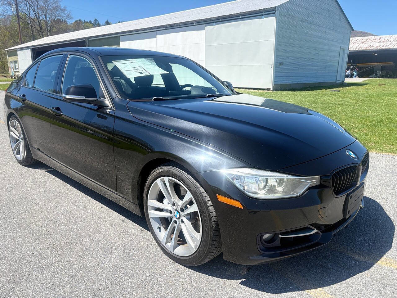 Used 2013 BMW 335i xDrive Sedan AWD/4WD image 1