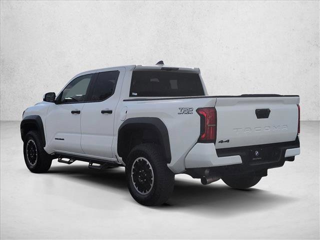 Used 2025 Toyota Tacoma TRD Off-Road AWD/4WD image 8