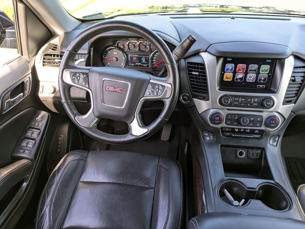 Used 2017 GMC Yukon XL SLT AWD/4WD image 18