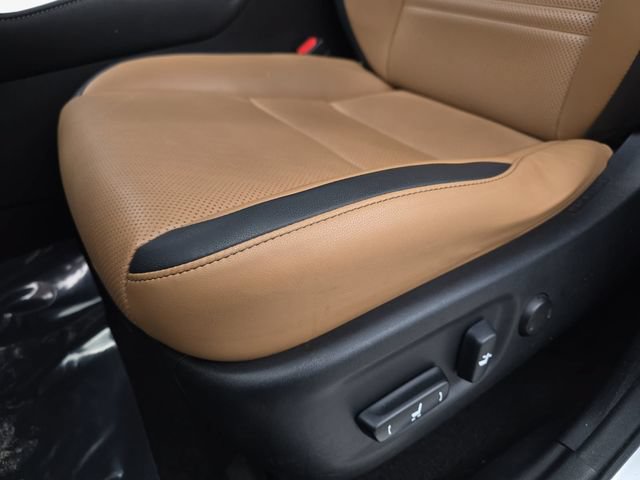 Used 2015 Lexus NX 200t FWD w/ Premium Package image 28