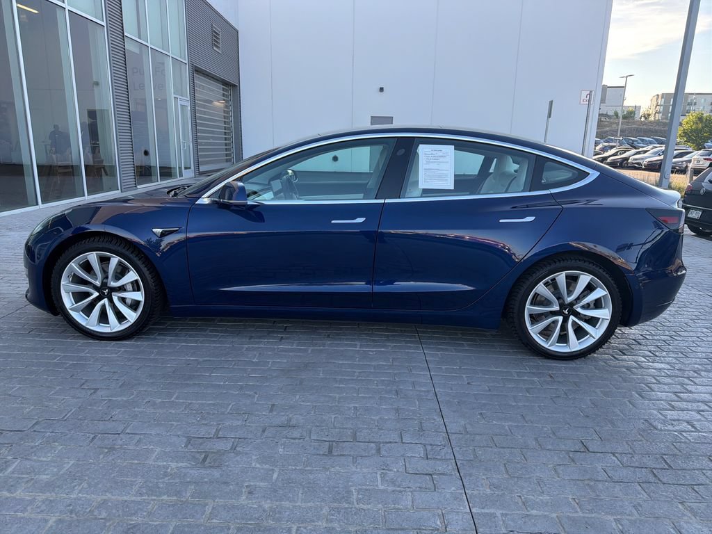 Used 2018 Tesla Model 3 Long Range AWD/4WD video 2
