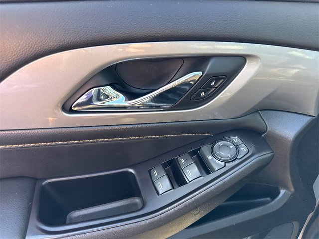 Used 2019 Chevrolet Traverse LT w/ LT Premium Package image 13