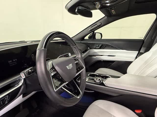 Used 2024 Cadillac Lyriq Luxury RWD image 18