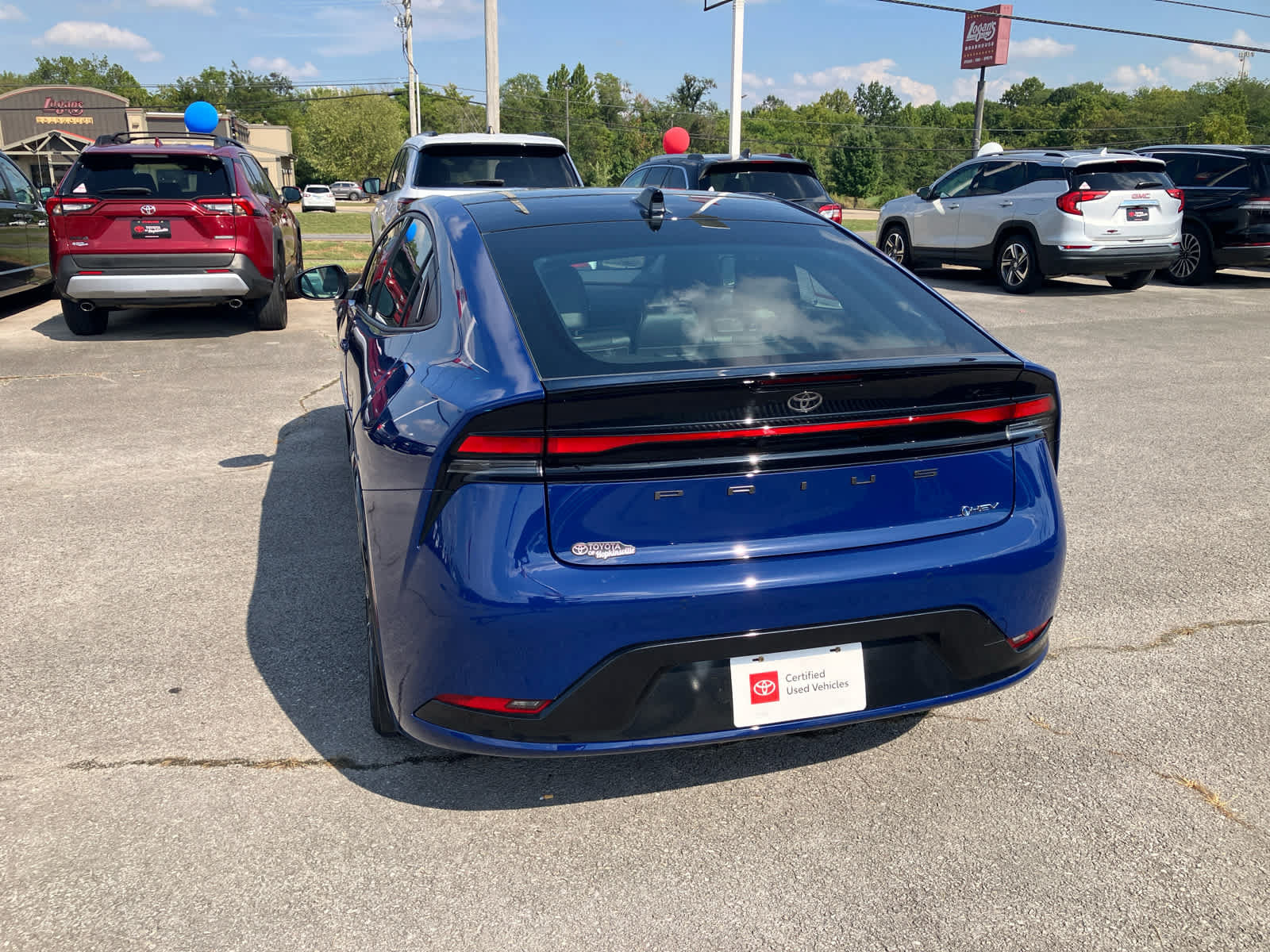 Certified 2026 Toyota Prius XLE FWD image 8