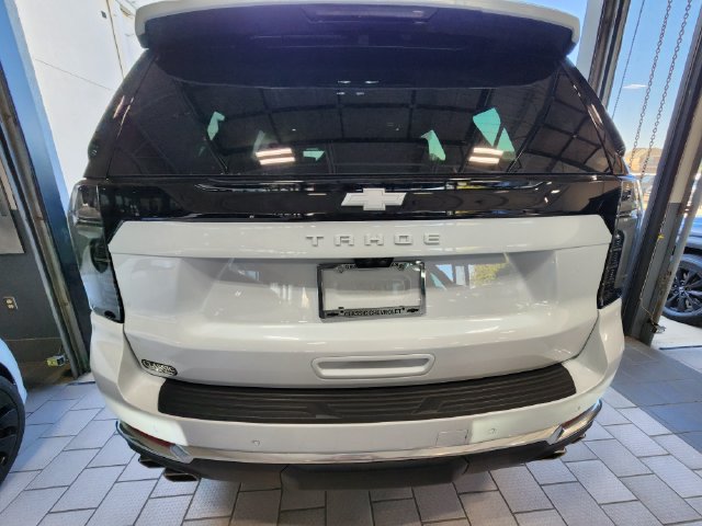 Used 2026 Chevrolet Tahoe High Country AWD/4WD image 5