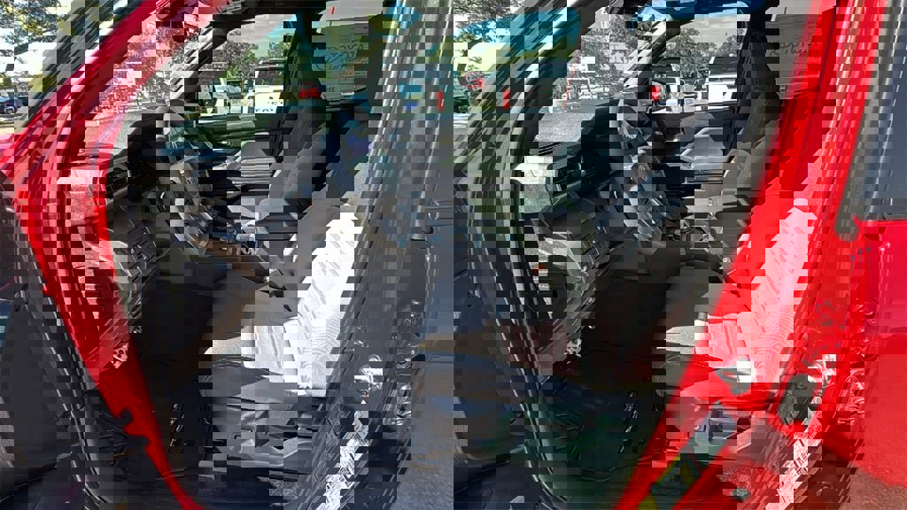 New 2025 Toyota Tacoma TRD Sport image 18