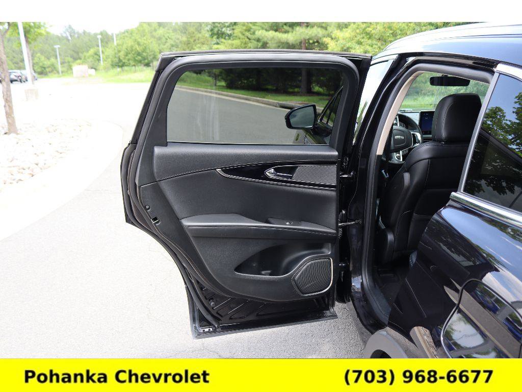 Used 2023 Lincoln Nautilus Reserve image 22