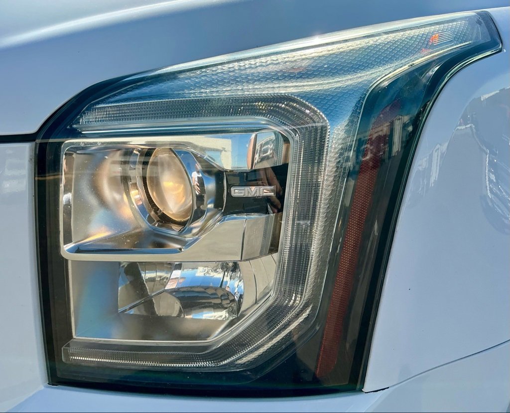 Used 2019 GMC Yukon SLT image 10