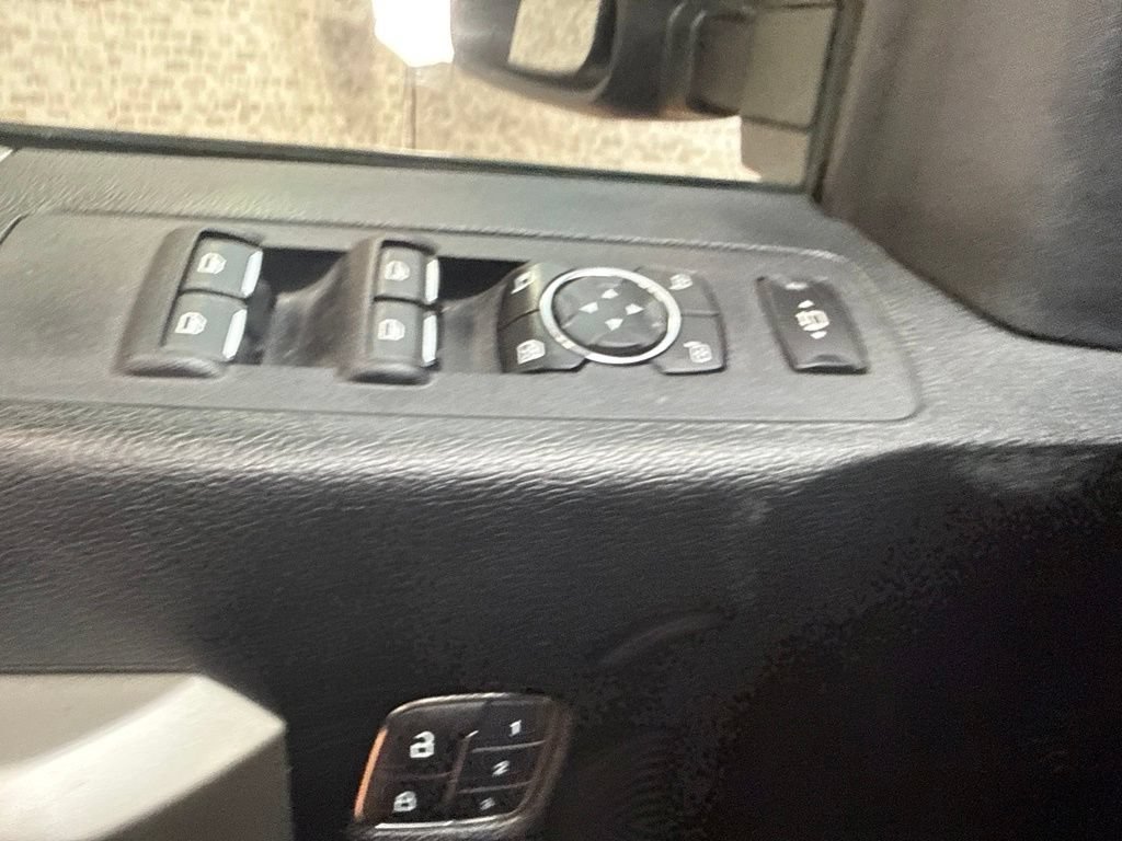 Used 2019 Ford F250 Lariat w/ Lariat Value Package AWD/4WD image 18