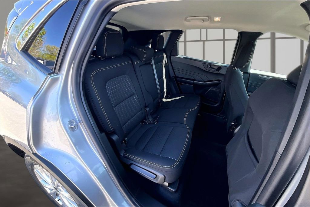 Used 2023 Ford Escape Active w/ Tech Pack #1 FWD image 29