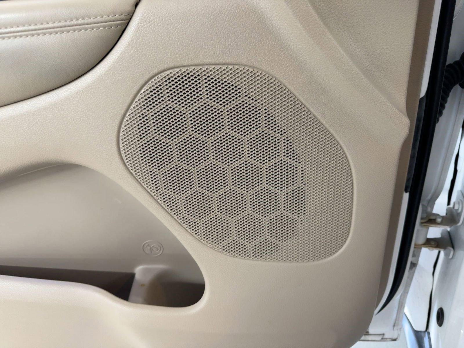 Used 2021 Jeep Grand Cherokee Limited image 22