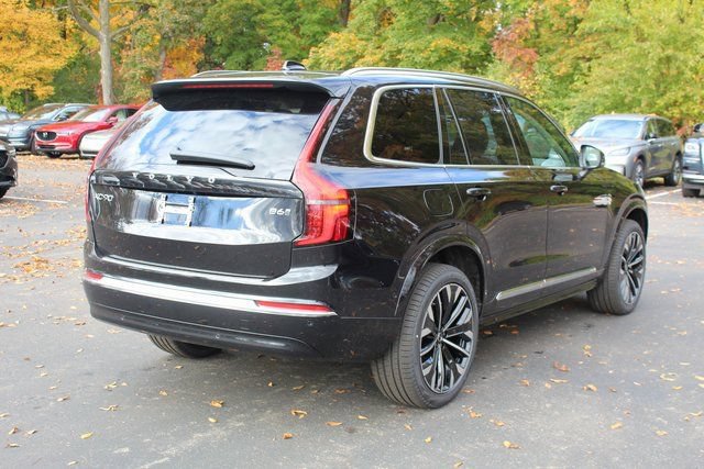 New 2026 Volvo XC90 B6 Plus w/ Protection Package Premier AWD/4WD image 3