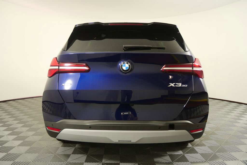 Used 2026 BMW X3 xDrive30 w/ Premium Package image 4