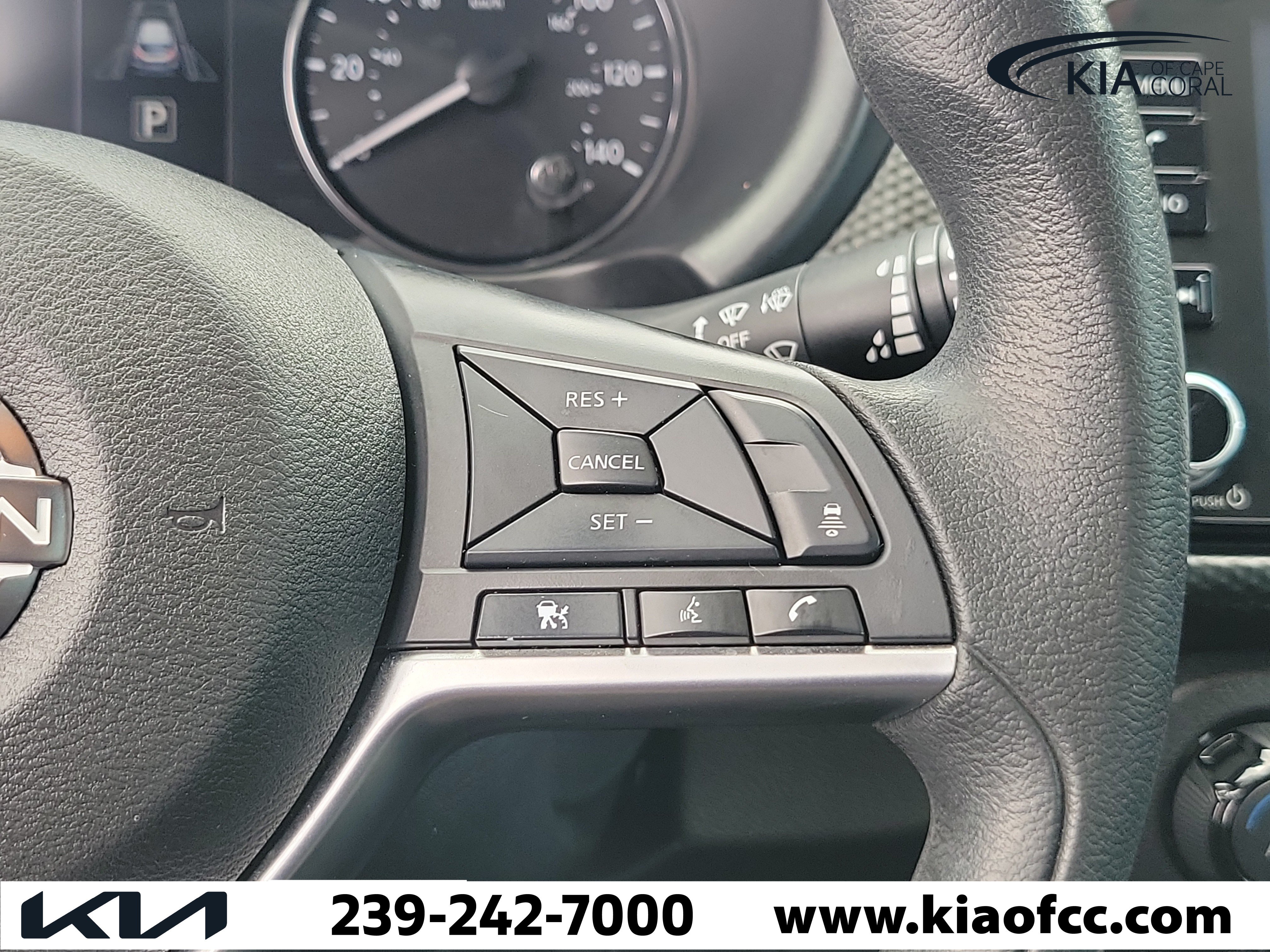 Used 2022 Nissan Kicks SV FWD image 23