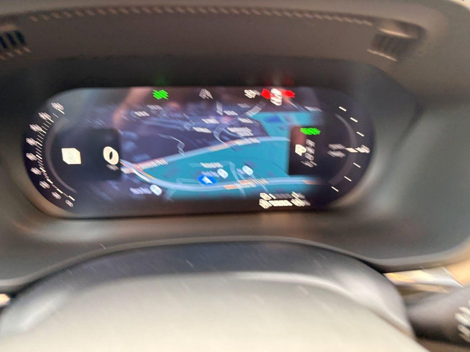 New 2026 Volvo XC60 T8 Core w/ Climate Package image 19