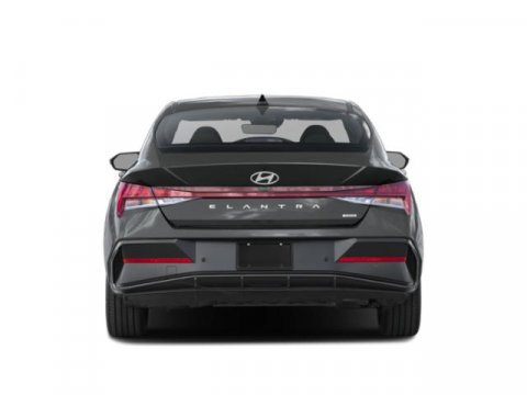 New 2025 Hyundai Elantra Limited image 8