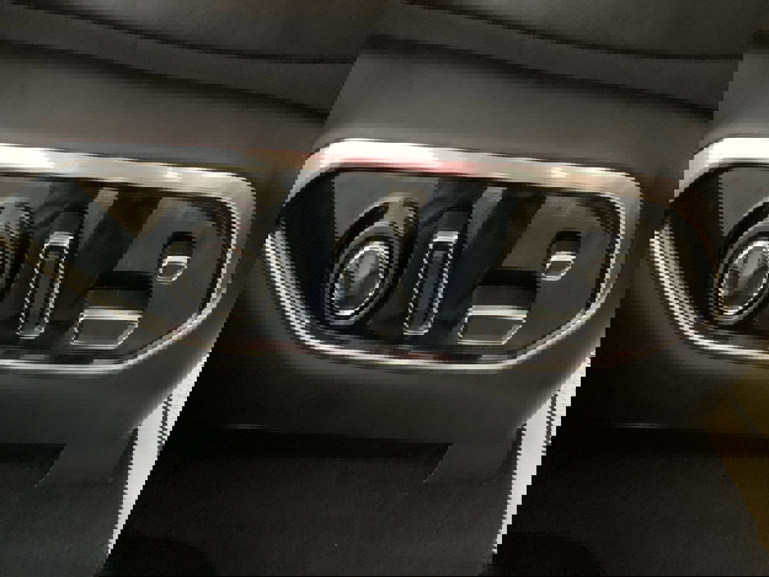 Used 2024 Jeep Grand Cherokee L Summit w/ Advanced Protech Group IV image 46