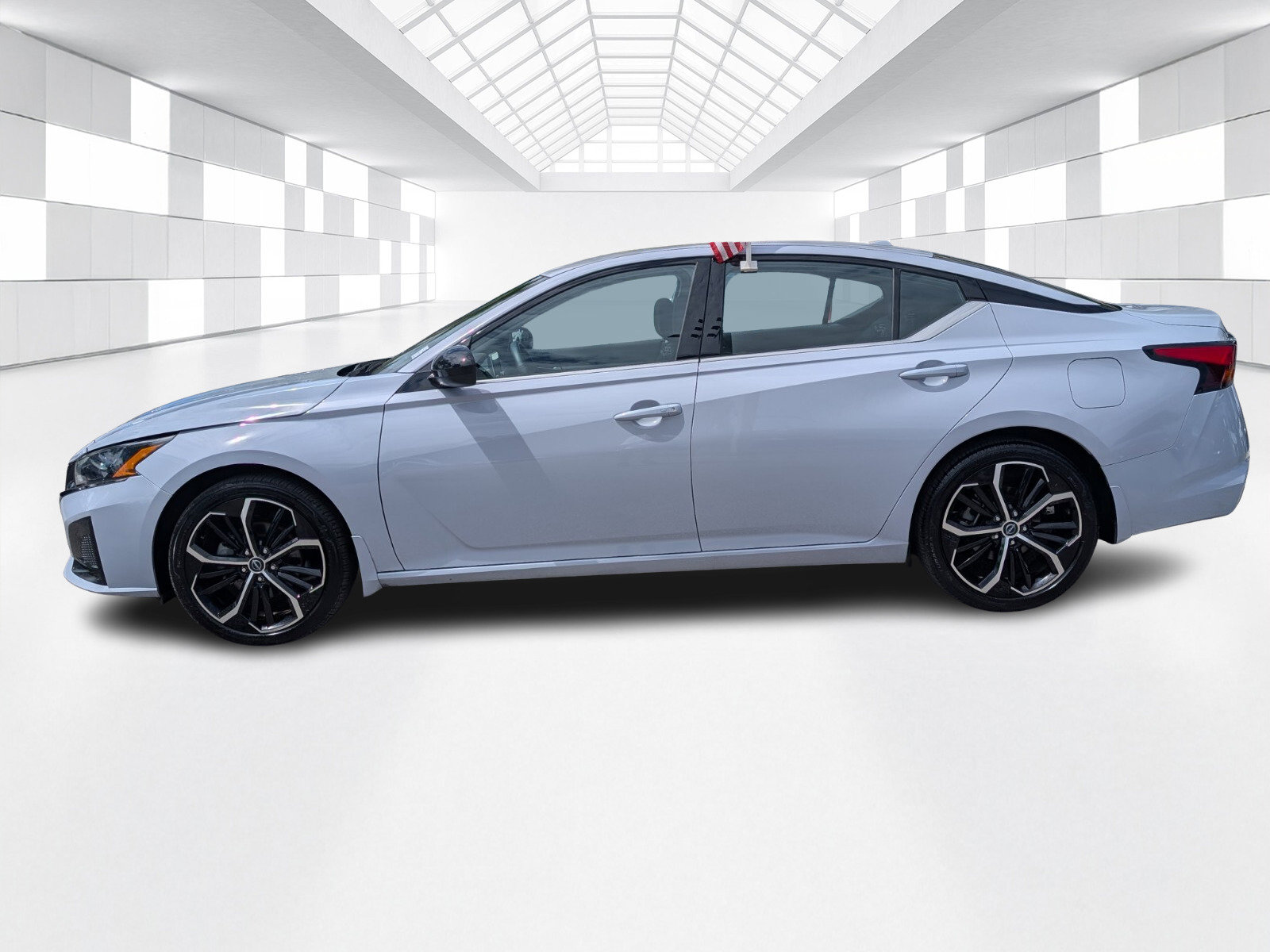 Certified 2024 Nissan Altima 2.5 SR FWD image 4