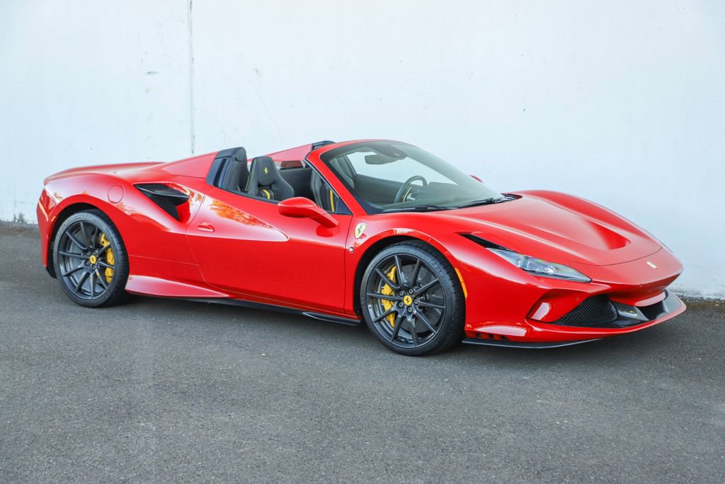 Certified 2022 Ferrari F8 Tributo RWD image 1