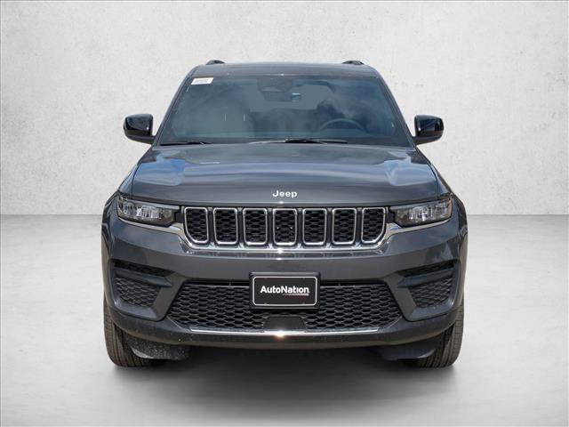 New 2026 Jeep Grand Cherokee Laredo X AWD/4WD image 5