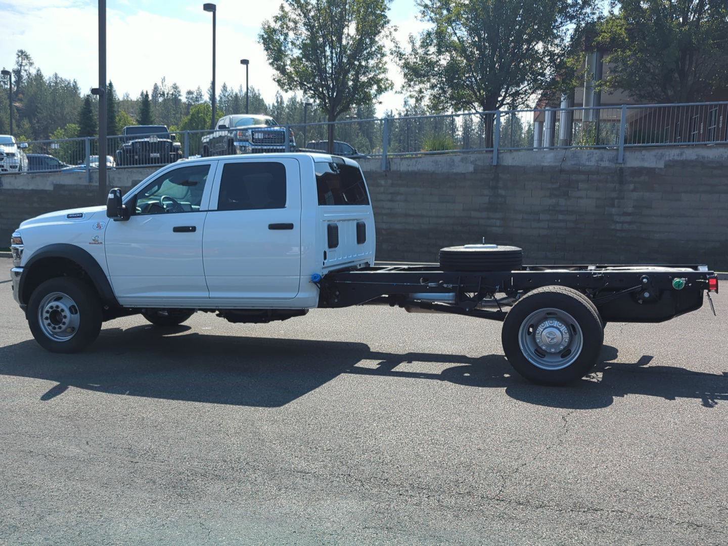 New 2026 RAM 4500 Tradesman w/ Chrome Appearance Group image 4