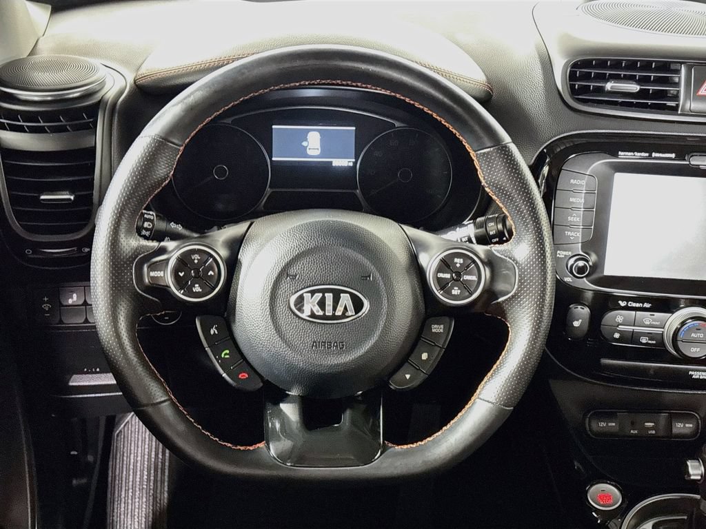 Used 2018 Kia Soul ! w/ Tech Package FWD image 14