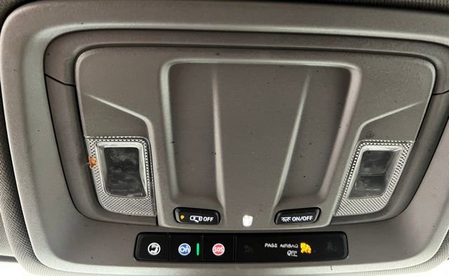 Used 2024 GMC Sierra 1500 Elevation image 39