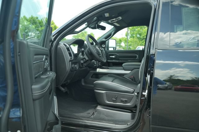 New 2026 RAM 2500 Laramie AWD/4WD image 10