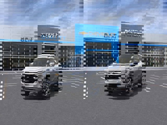 New 2026 Chevrolet Trax LT w/ Driver Confidence Package image 8